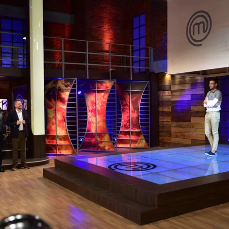 Pekelná výzva pro finalisty MasterChef Česko. Hostili nejmlsnější jazyk tuzemska: Lukáše Hejlíka! - 1