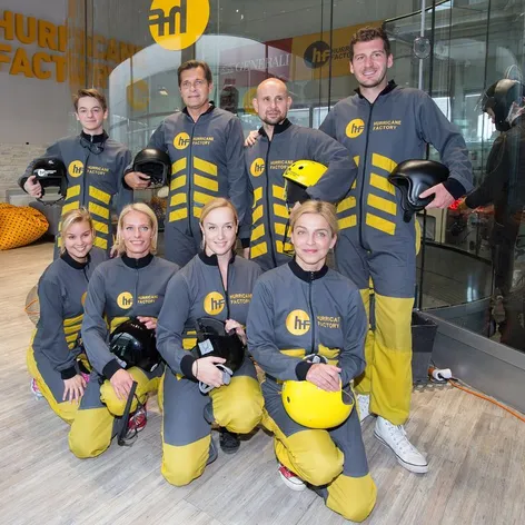 Tváře Novy na skydivingu - 13