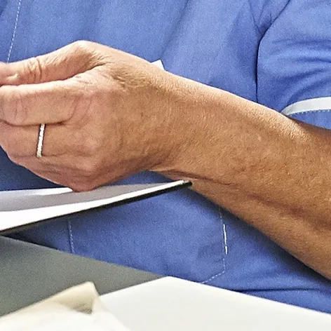 Ordinace: Poznáte sestřičky jen podle rukou? - 1