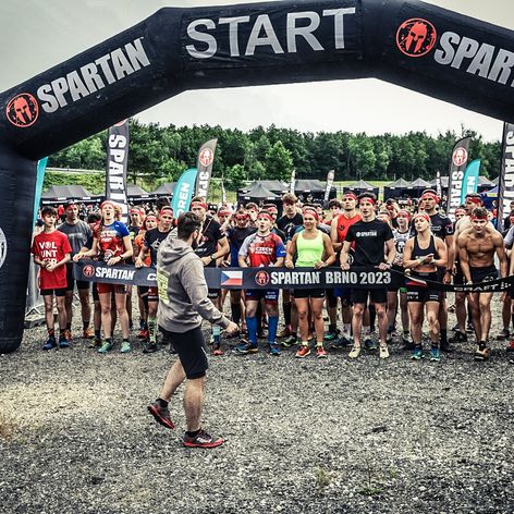 Závody Spartan ovládnou Brno (3)