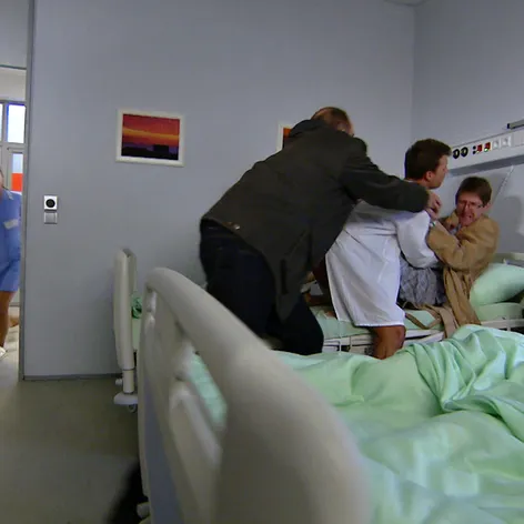 Ordinace: Vilíka napadl šílený pacient - 3