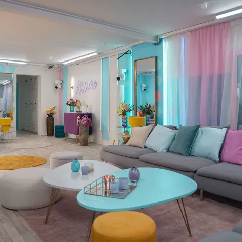 Love Island - obývací pokoj