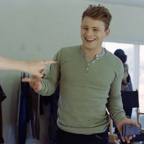 Jonathan Lipnicki - 6