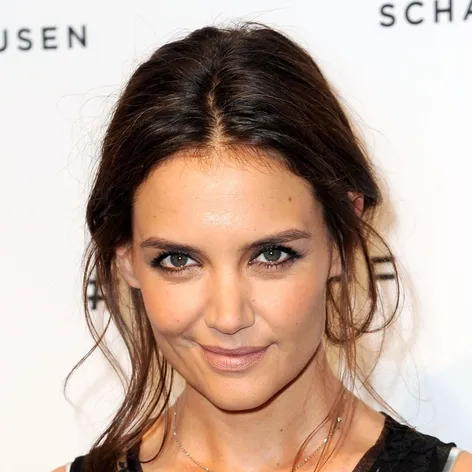 Katie Holmes - 5