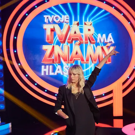 Tvoje tvář má známý hlas: Karolína Kurková - 8