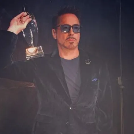 Robert Downey Jr. - 24