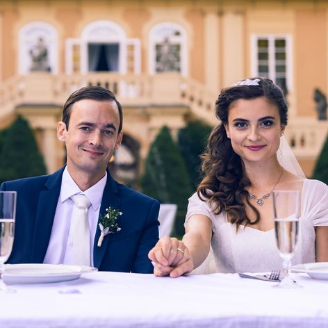 Dáma a Král: 6. díl - Krvavá svatba