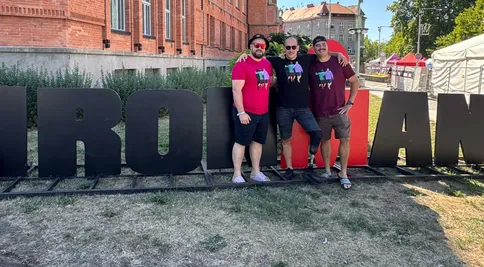 Extrémní proměny je sblížily. Tři kamarádi spolu po natáčení hubnou dál