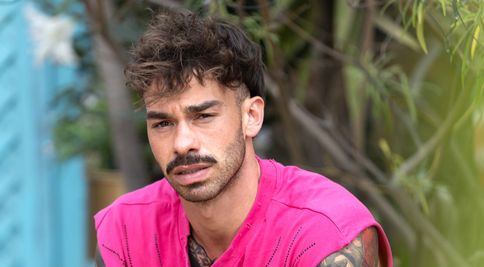 Matúš z Love Islandu v mrtvém bodě: Neví, jestli chce Naty vidět