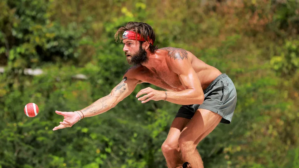 Tomáš na souboji v Survivor.