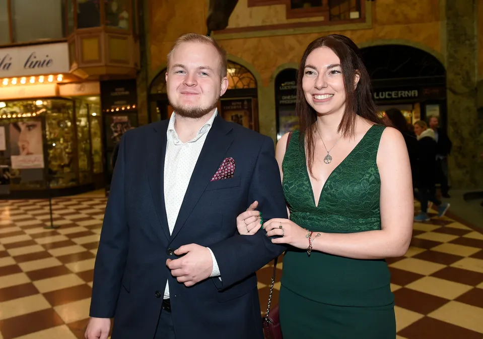 Artur Štaidl s neznámou kráskou