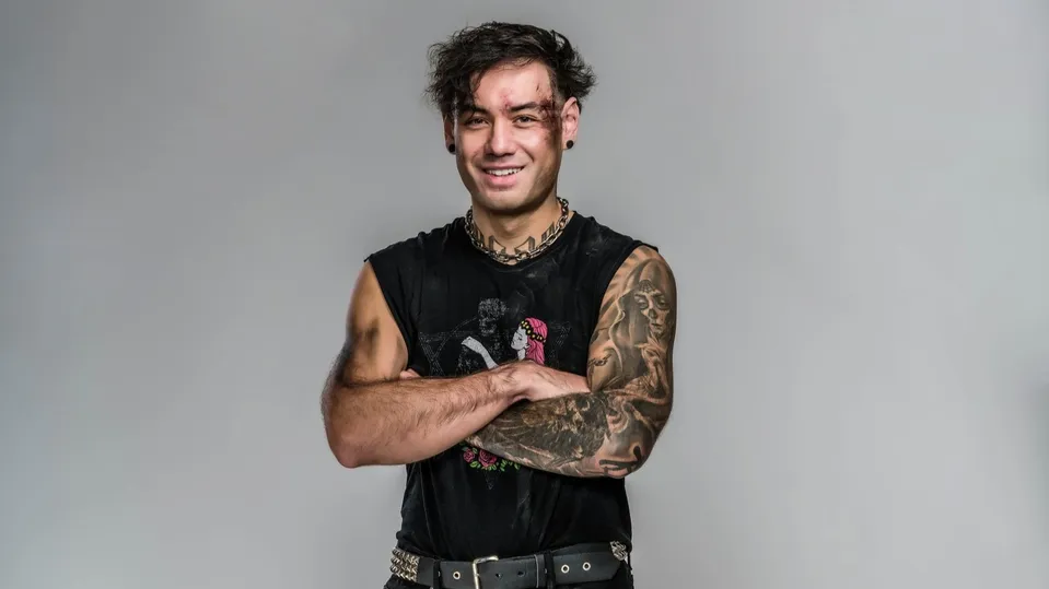 Survivor - René Dang
