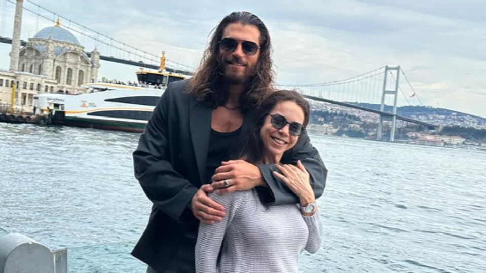 Can Yaman s mamkou