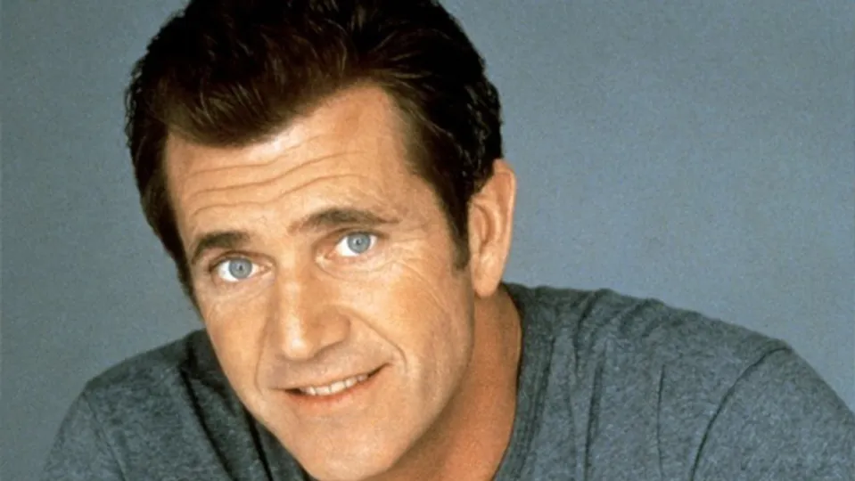 Mel Gibson.