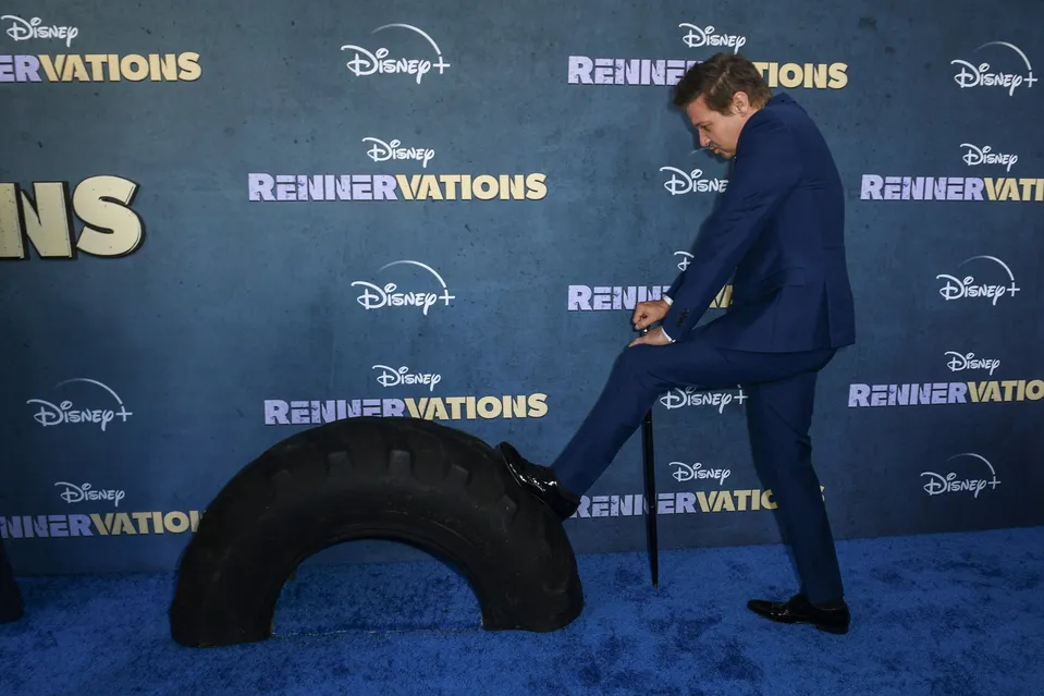 Jeremy Renner na premiéře.