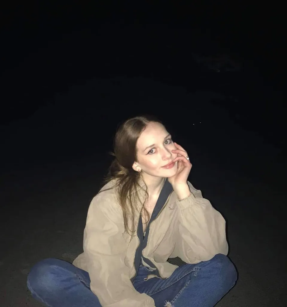 Viki z Love Islandu když jí bylo 15 let