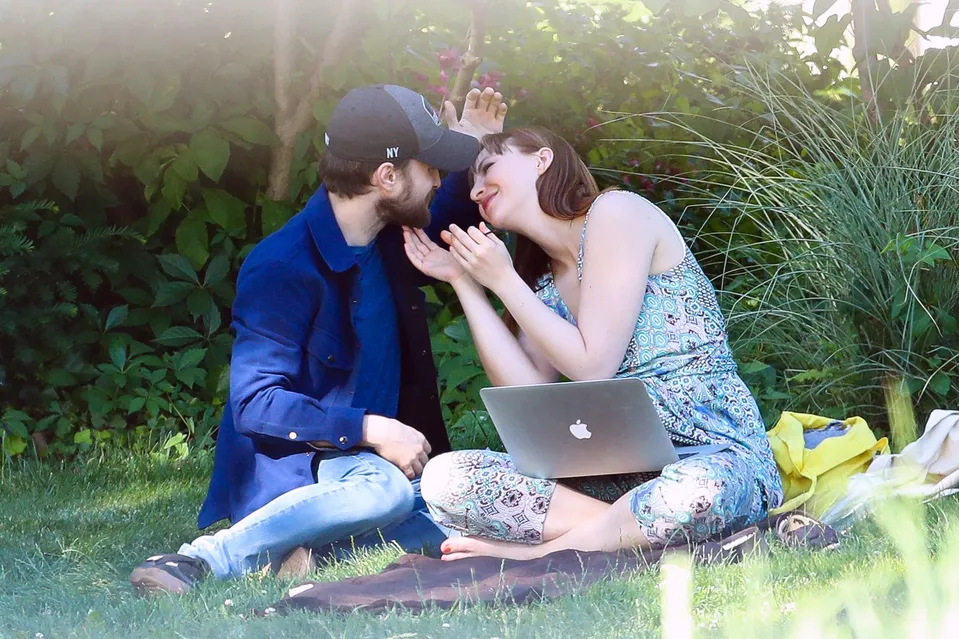 Daniel Radcliffe a Erin Darke