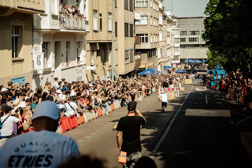 Red Bull Steep Street 2025
