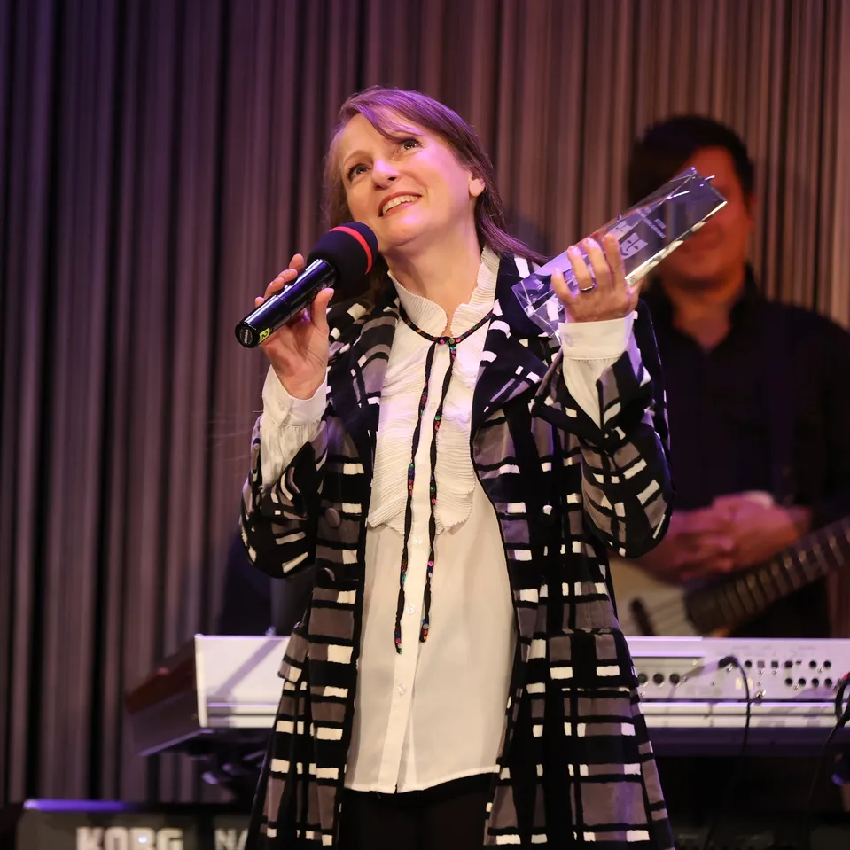 Divadlo Ypsilonka , Mistr zábavního umění , Ivana Bartošová 