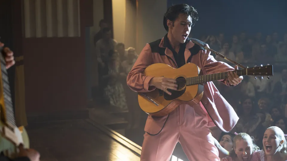 Životopisný film Elvis.