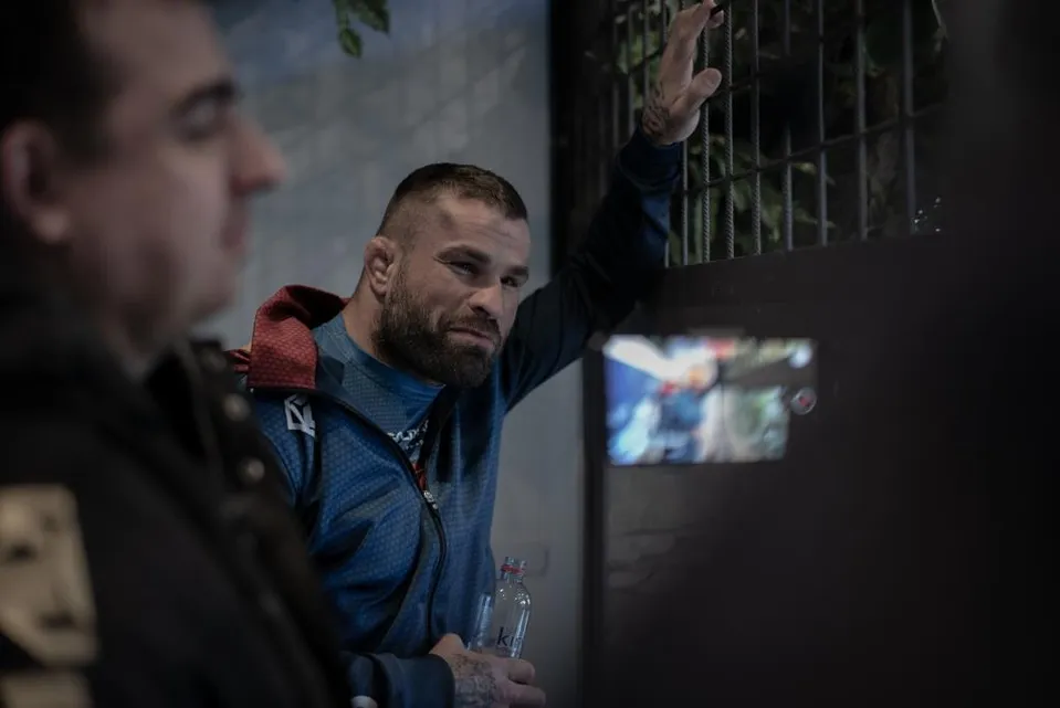 Karlos Vémola