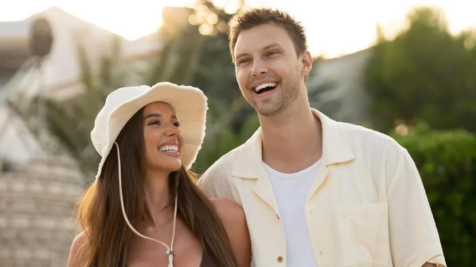 Gábi a Pítr z první řady Love Islandu.