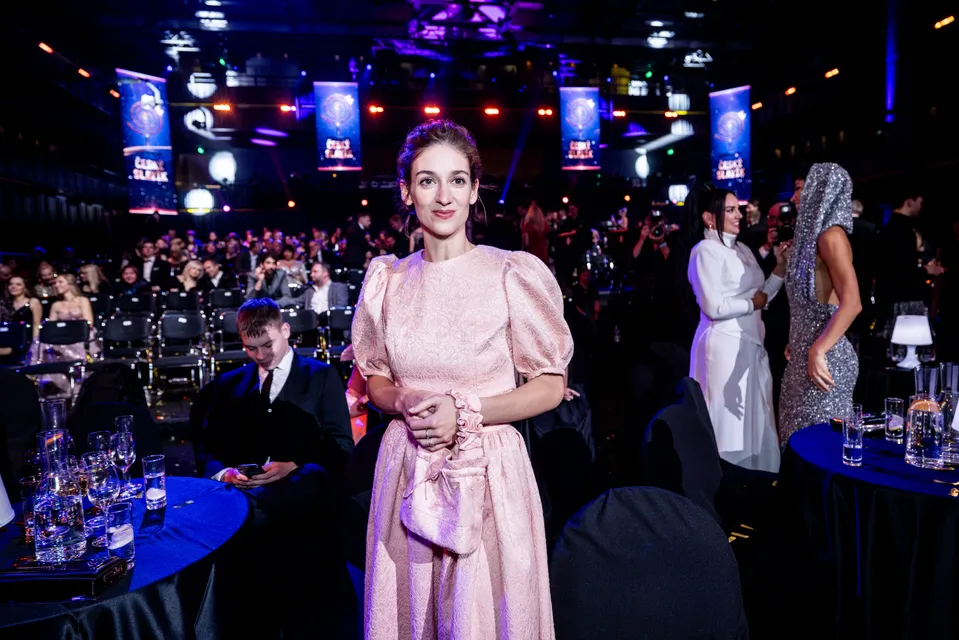 Marta Dancingerová ze seriálu Zlatá labuť na Slavících