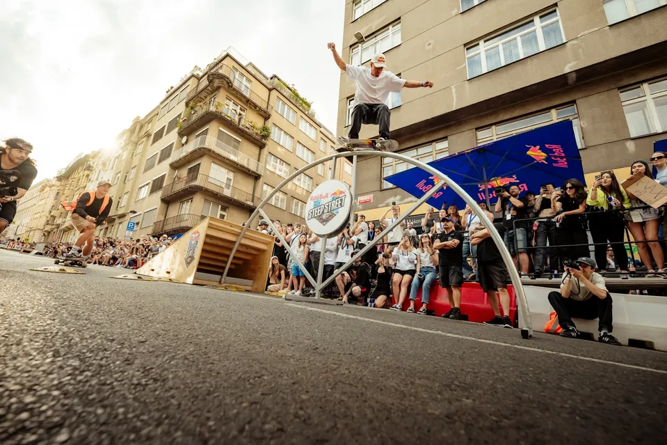 Red Bull Steep Street 2025