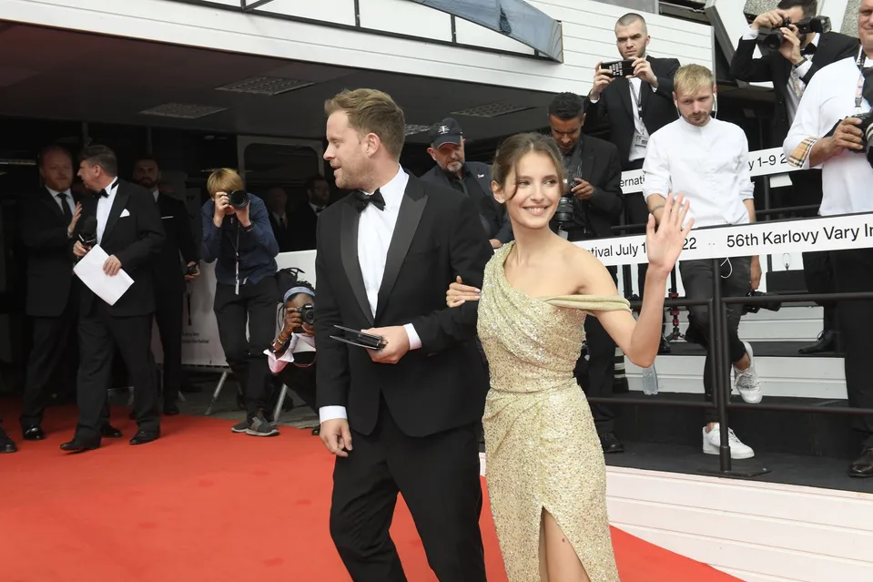 Jakub Prachař a Sara Sandeva