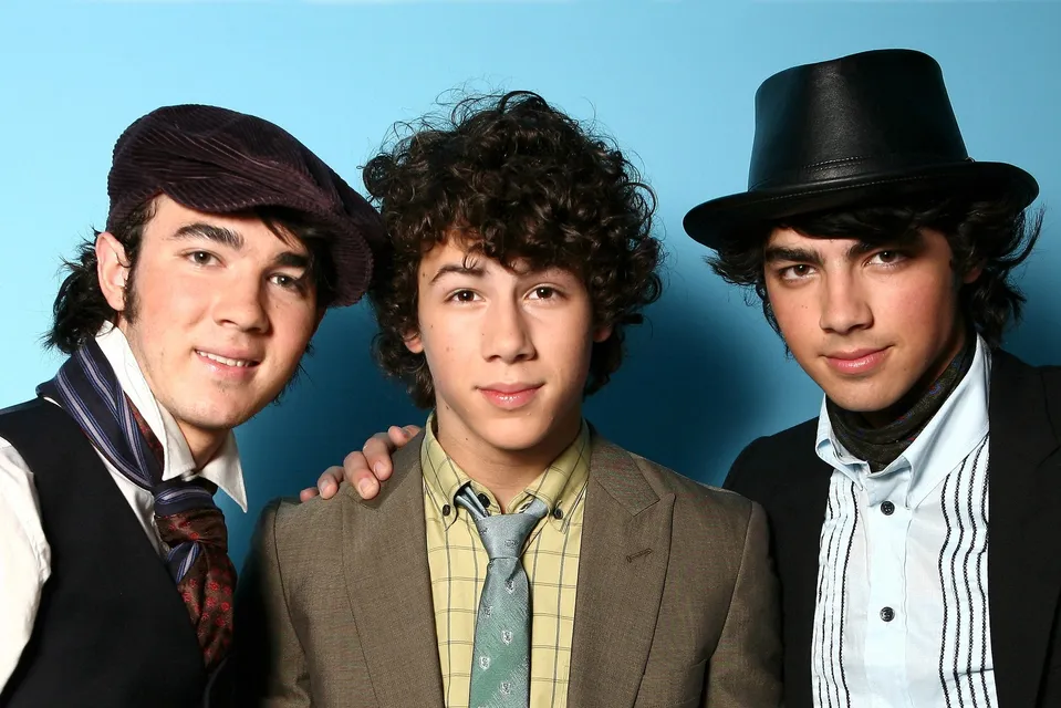 Nick Jonas, Joe Jonas, Kevin Jonas
