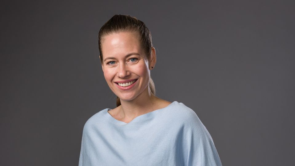 Zuzana Kajnarová jako kapitánka Zuzana Koutná.