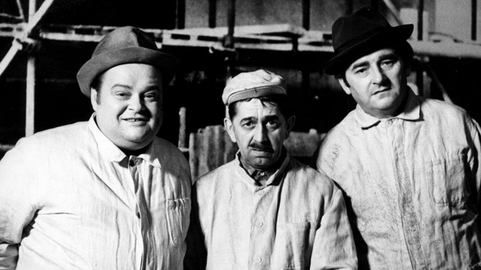 Problémy při natáčení filmu Světáci: Úvodní scéna musela být vystřižena! Je jasné, co se režimu nelíbilo