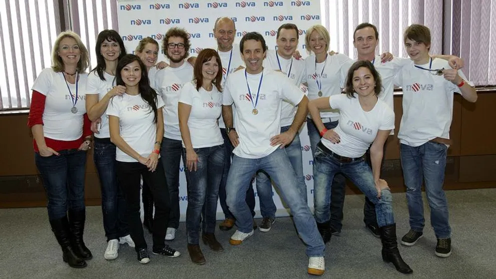 Tváře TV Nova podpořily dětské domovy na finále projektu Hejbejte se a zpívejte s Hankou a Novou!