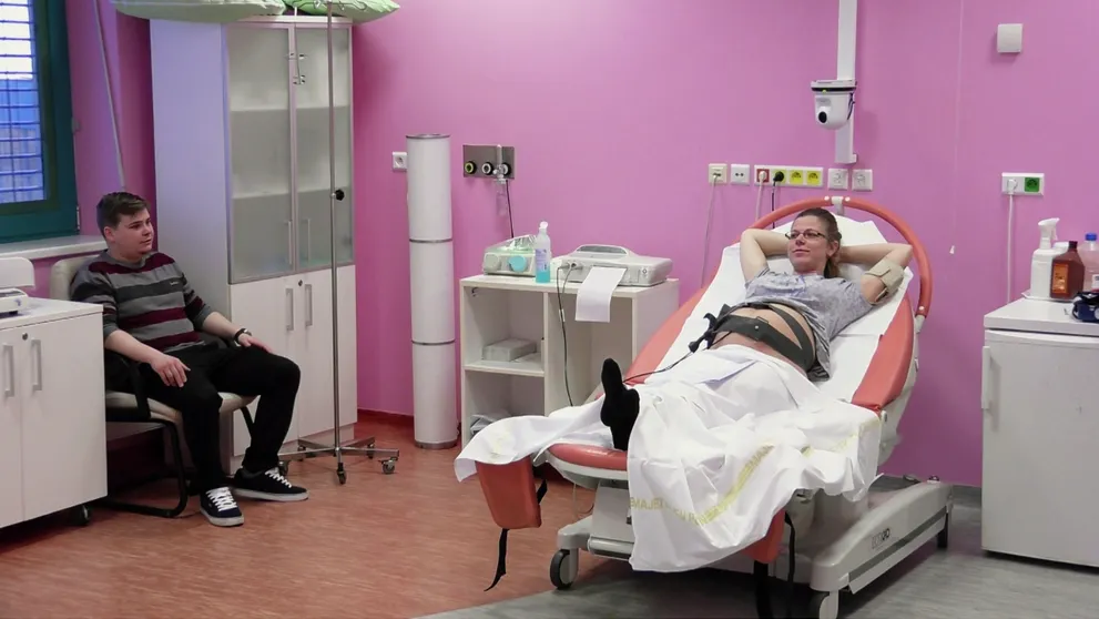 FOTO: Jak vyrostla Bibi z Malých lásek? Pod stromečkem našla dokonalý dospělácký dárek!