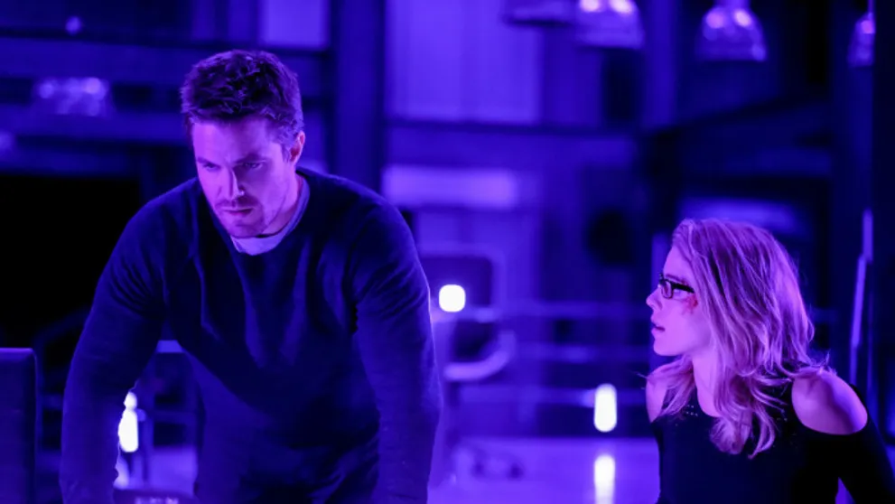 ARROW: Boj o přežití! Hlavní hrdinové jsou uvězněni a dochází jim vzduch