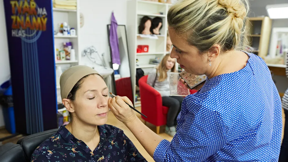 ROZOHNĚNÁ ISSOVÁ: Při divokém tanci se stalo něco nečekaného. Kvůli jedné chybě málem přišla o sluch!