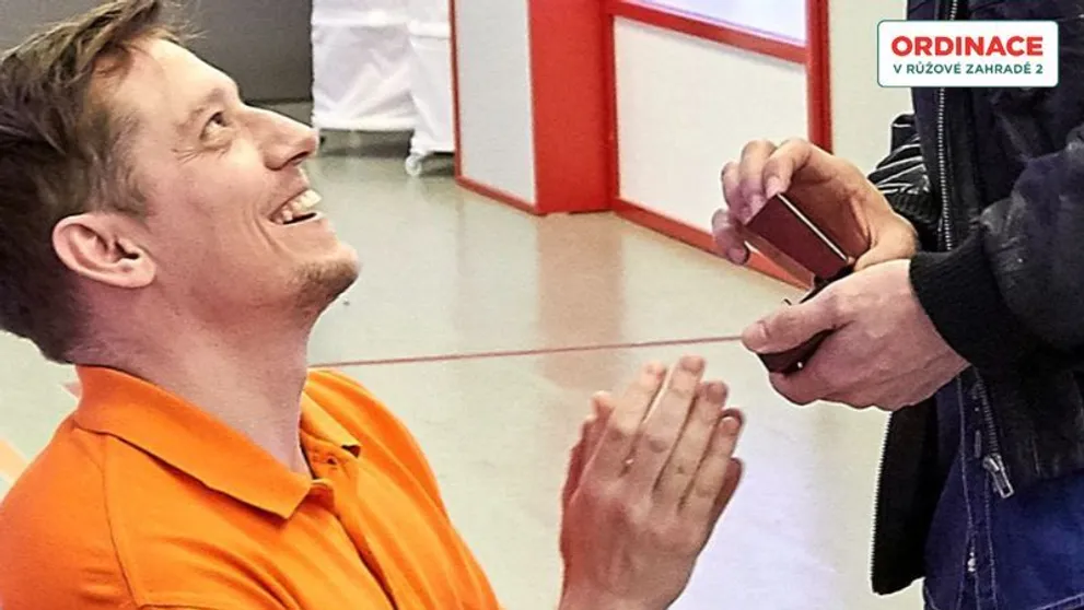 ZÁKULISNÍ FÓREK Marka s Vojtou: Tady něco nesedí!