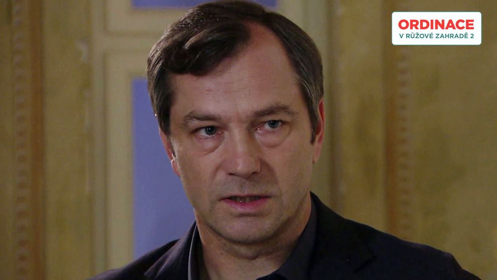 Do ORDINACE přijíždí s důležitou zprávou a posláním. Kdo je tento záhadný muž? Tipujte!