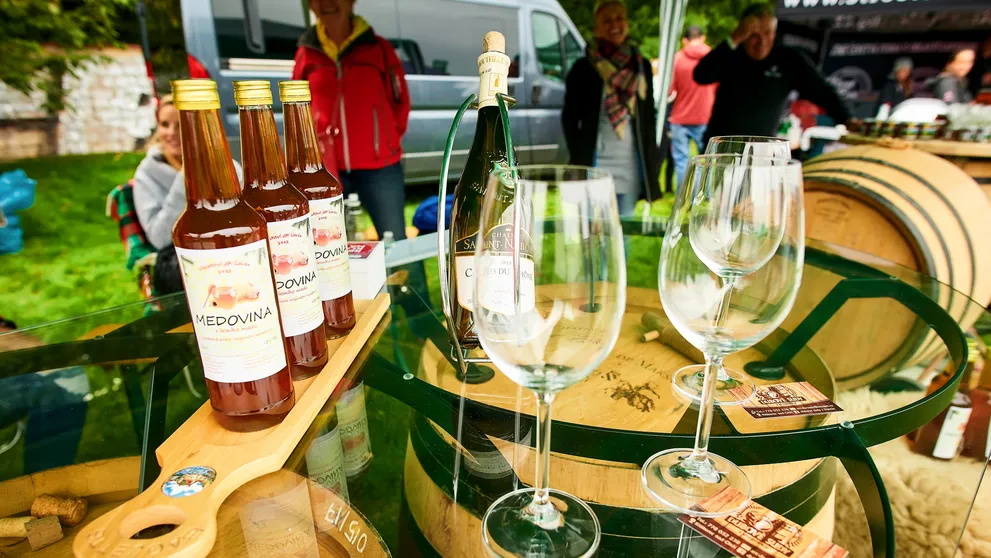 Vlastnoručně vyrobený burčák i výběrová vína: Pražské vinobraní 2018 nabídne tekuté dobroty