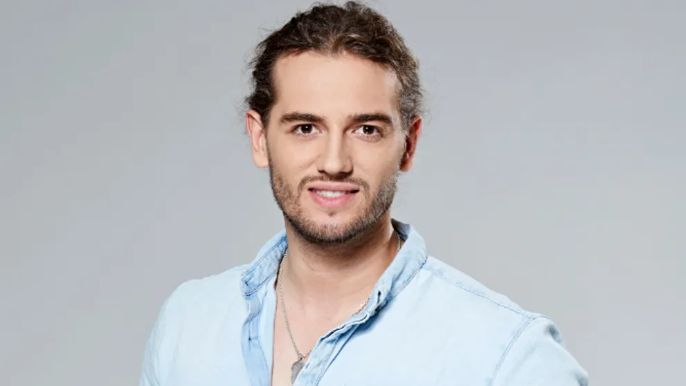 FOTO: Jan Kopečný v povedené masce! Chtěl snad odhalit svou první proměnu v Tvojí tváři?