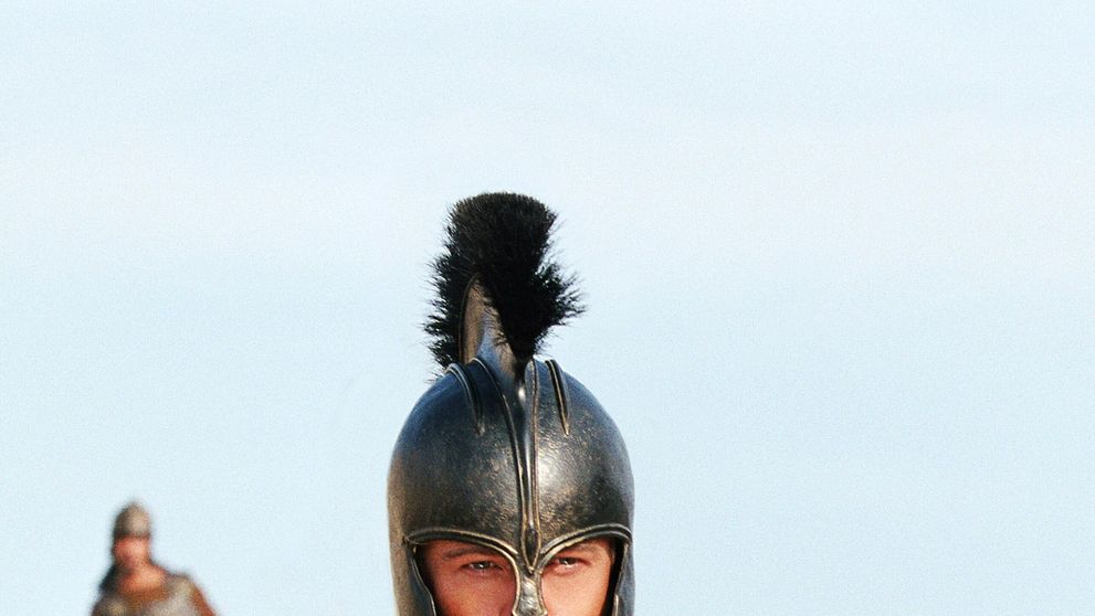 Výdobytky moderní civilizace v historickém dramatu? Za tyto chyby se musí tvůrci filmu Troja pěkně stydět!