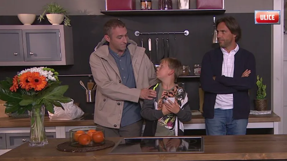 CELÝ DÍL ULICE: Jak se snese Aleš s Hynkem v jedné domácnosti?