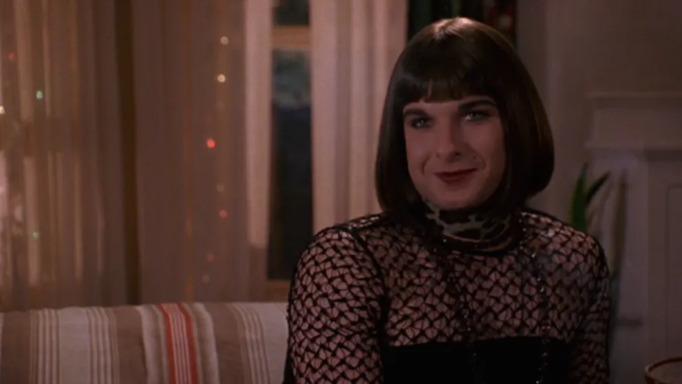Dříve transvestita, nyní sexy chlap a idol žen! Poznáte slavného hollywoodského herce?