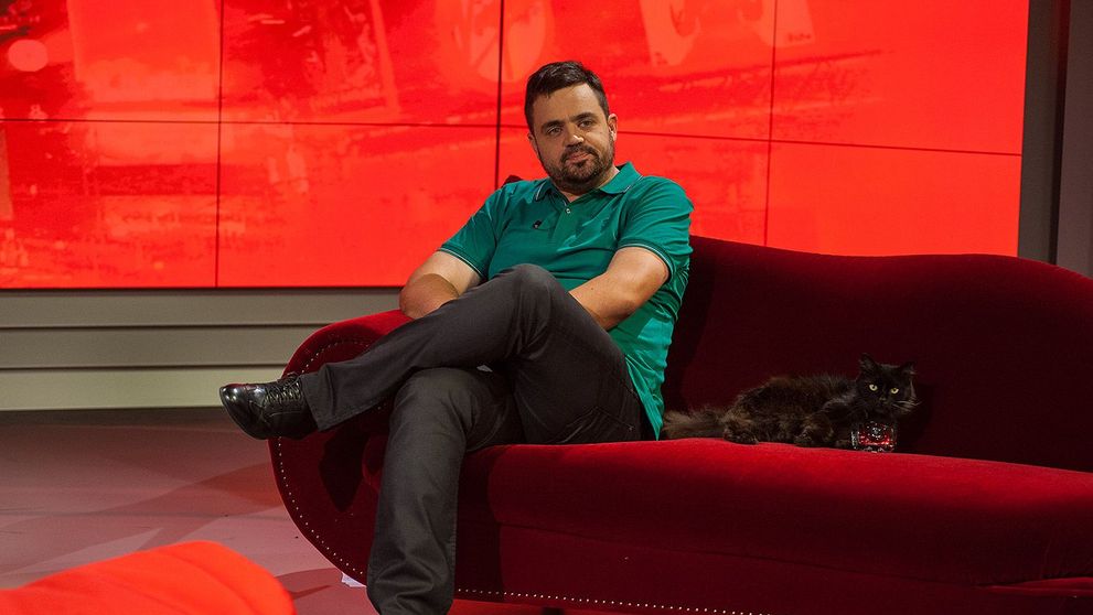 Bulvární show Prásk! DNES poprvé živě!