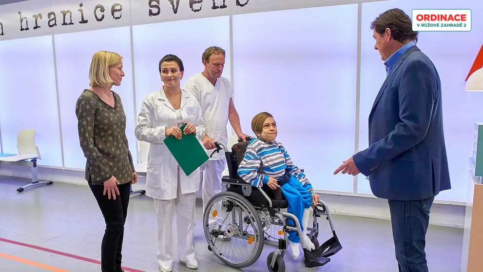HOKEJOVÁ HVĚZDA ve čtvrtečním díle Ordinace! Kdo to bude?