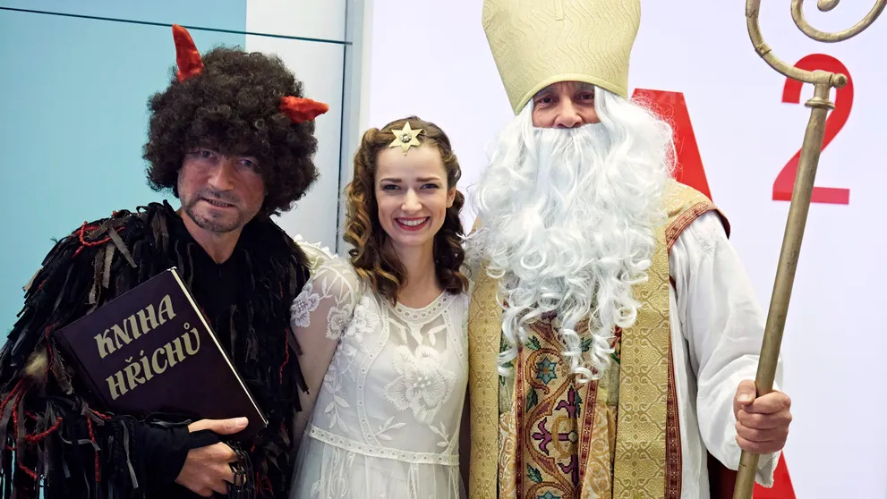 MIKULÁŠ V ORDINACI: Komu to sluší nejvíc? HLASUJTE