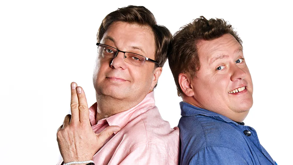 Milan Šteindler homosexuálem! Pózoval v růžové košili!