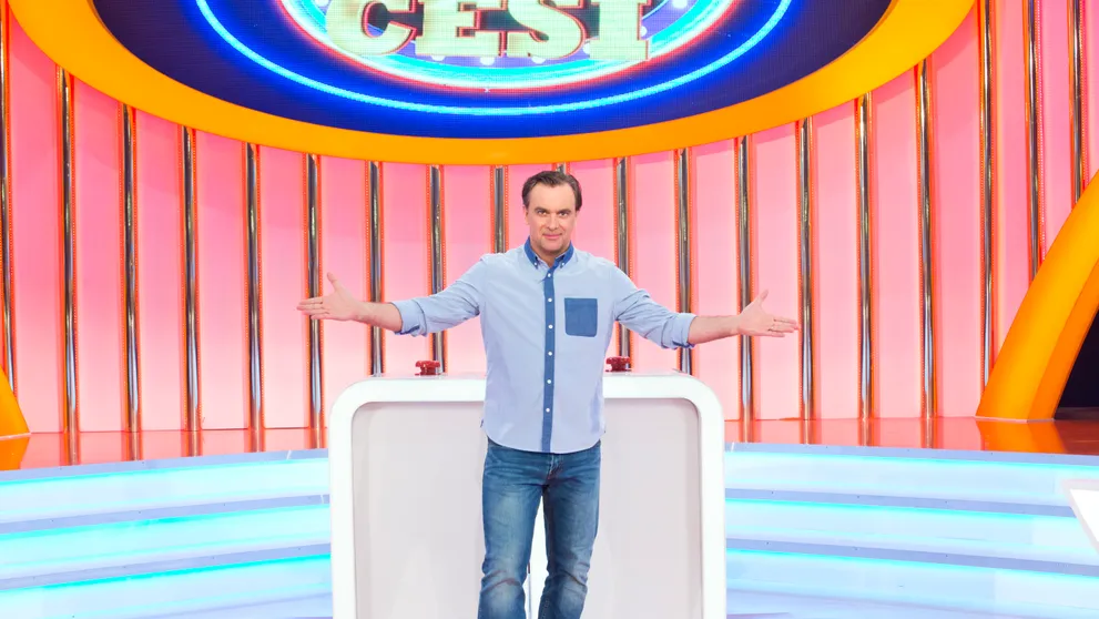JEDINEČNÁ VÝZVA: Posílejte otázky do pořadu Co na to Češi a vyhrajte hodnotné ceny!