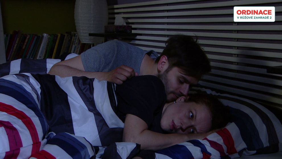 CELÝ 758. DÍL Ordinace: Sex za mlčení! Marika strávila noc s Adamem. Bát by se nyní měla Oty...
