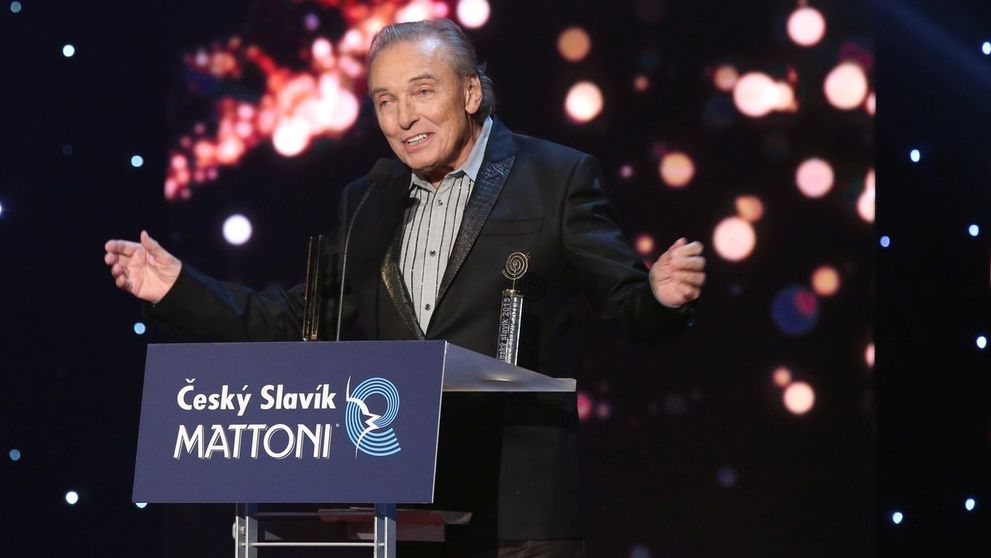 NEČEKANÉ NOMINACE! Český slavík zveřejnil šest nejlepších zpěváků a zpěvaček roku
